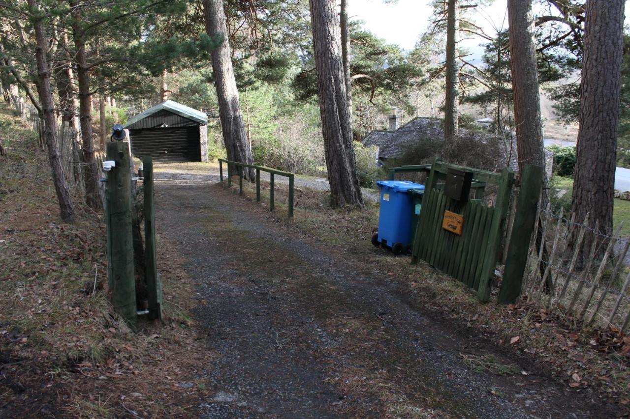 Amazing Cottage With Private Indoor Swim Pool And Hot Tub Grantown-on-Spey 외부 사진
